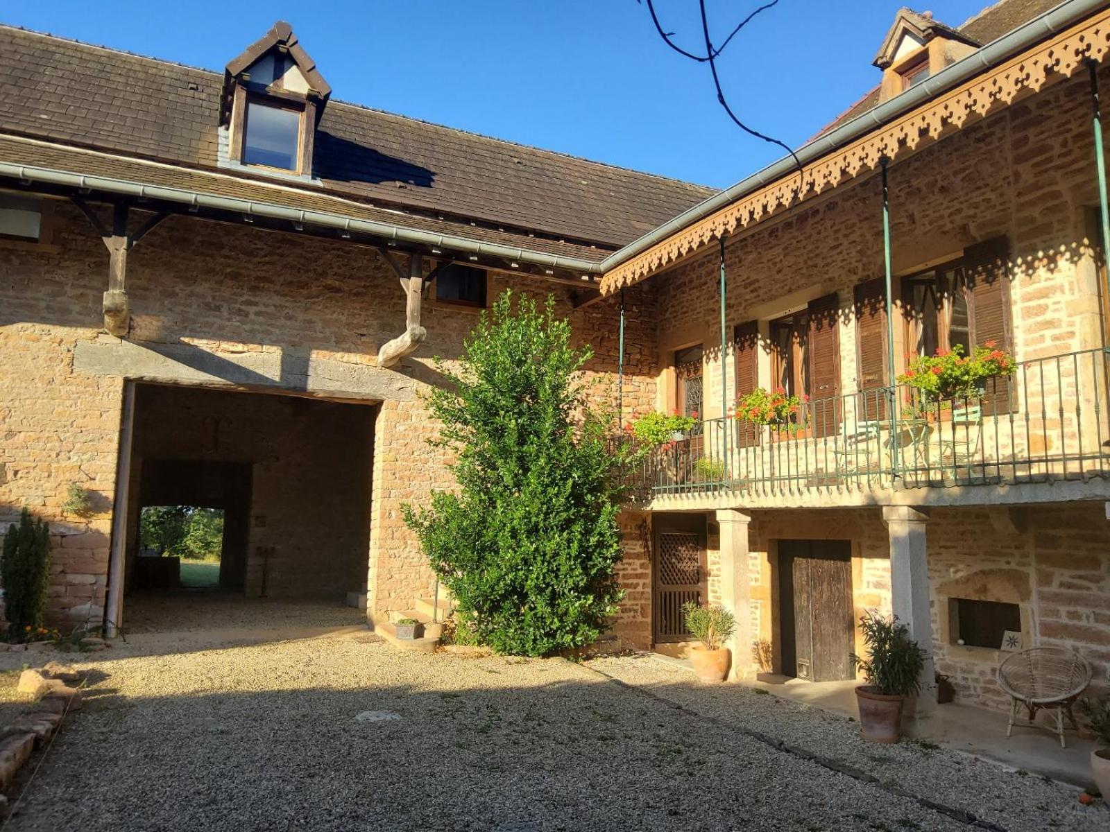 Bed and Breakfast La Parenthese A Etrigny Exterior foto